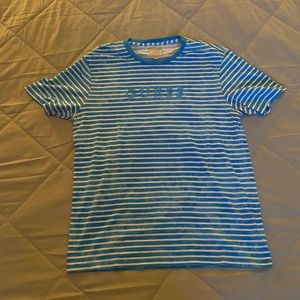 Guess t-shirt